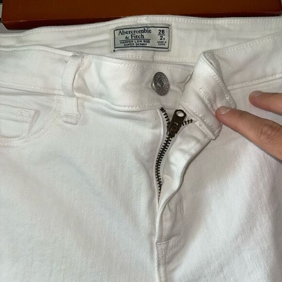 Abercrombie & Fitch Harper Low RiseSuper Skinny Size 2 - Picture 4 of 14